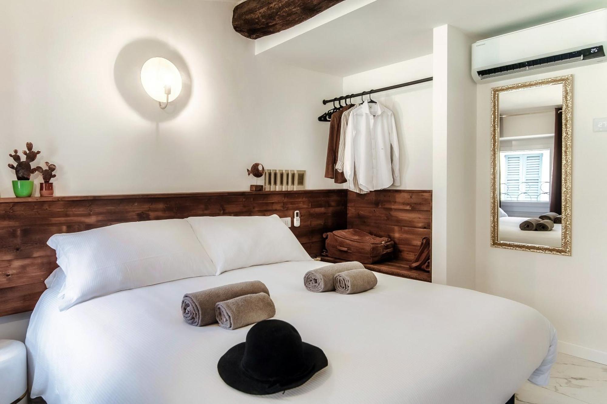Sahara & Amazzonia Luxury Rooms- The House Of Travelers Como Exterior photo