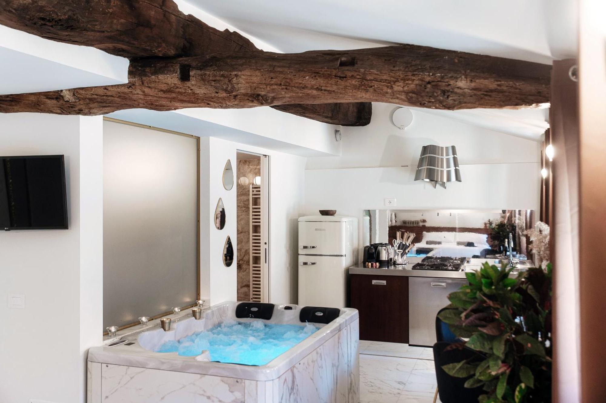 Sahara & Amazzonia Luxury Rooms- The House Of Travelers Como Exterior photo