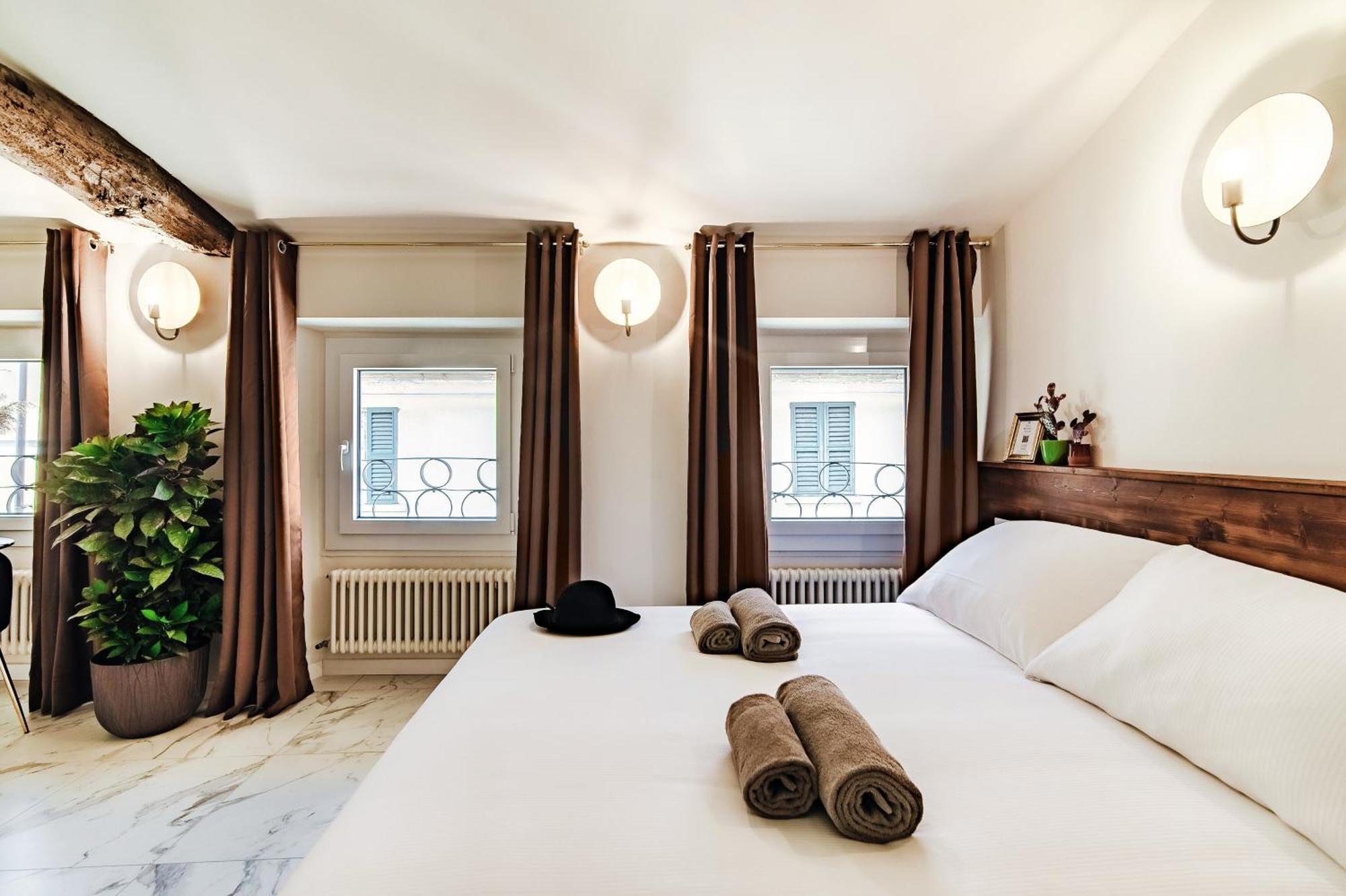 Sahara & Amazzonia Luxury Rooms- The House Of Travelers Como Exterior photo