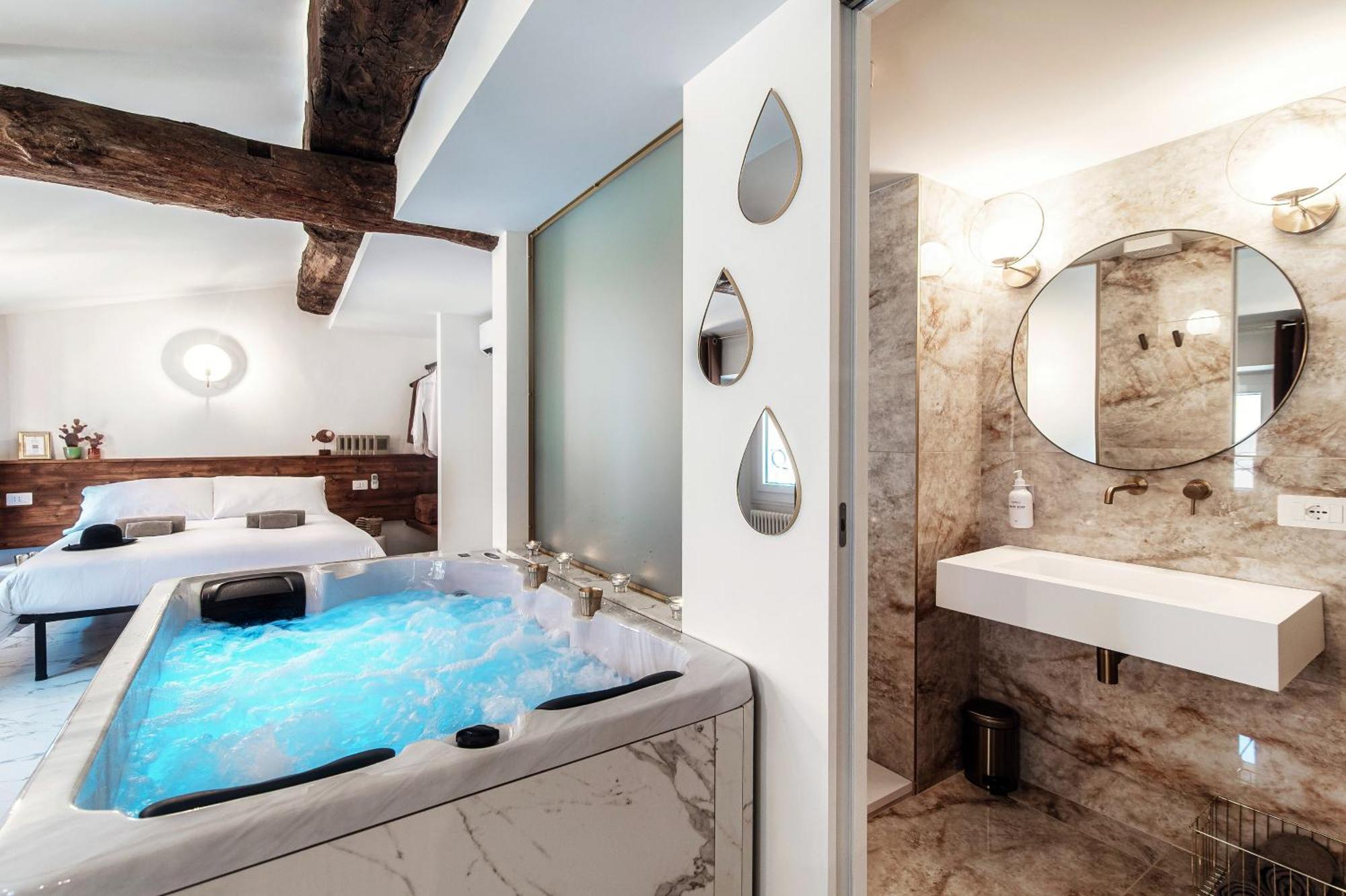 Sahara & Amazzonia Luxury Rooms- The House Of Travelers Como Exterior photo